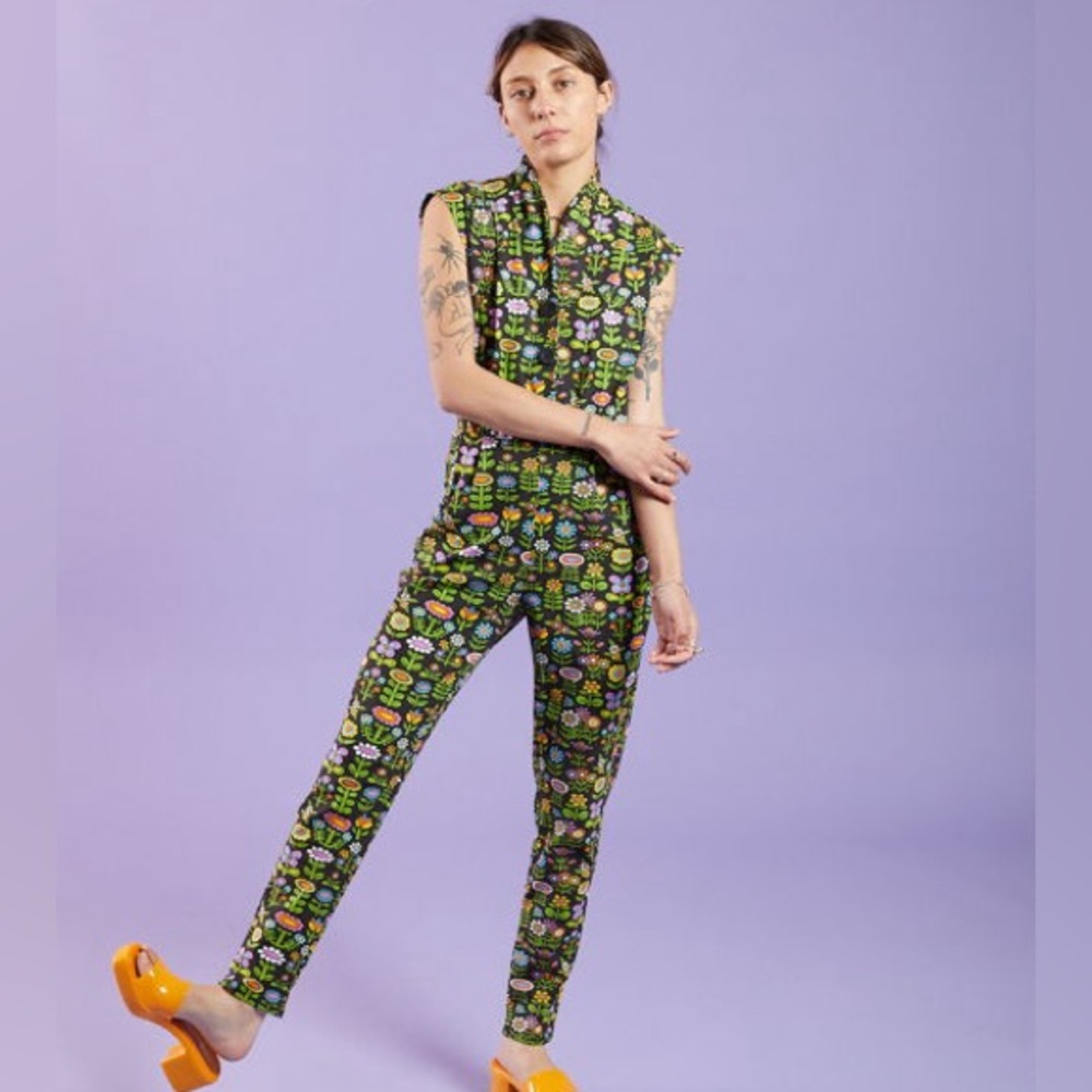 ✨Nooworks Magic Suit Awesome Blossoms - Size L✨